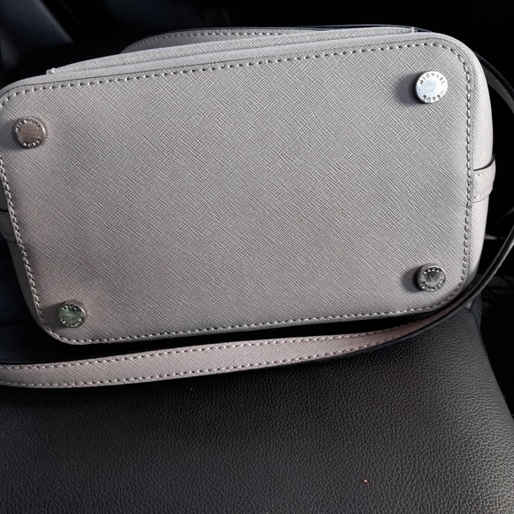 Brand new Grey MK purse - Picture 5 of 5